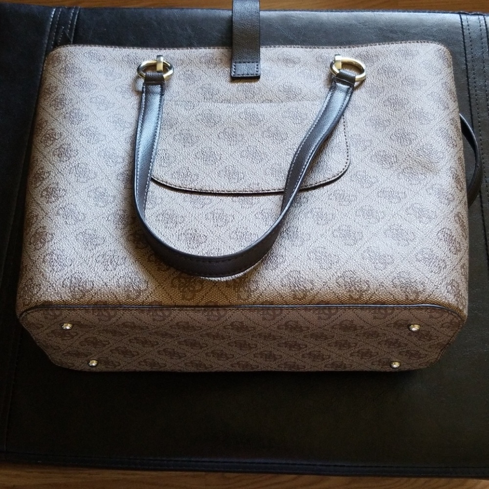 Bag - Picture 3 of 3